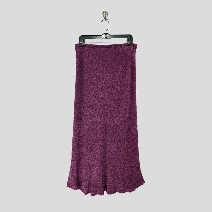 Long Skirt in Mulberry Textured Silk