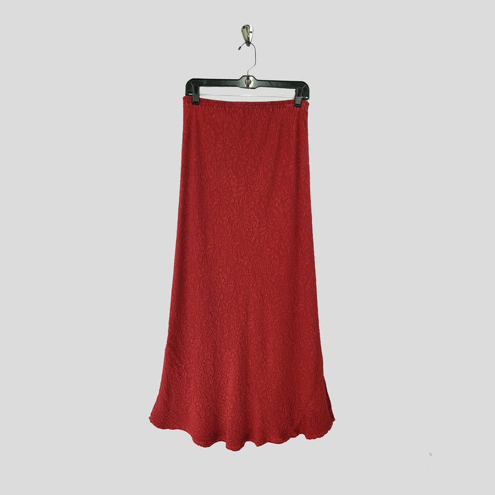 Long Skirt in Red Textured Silk
