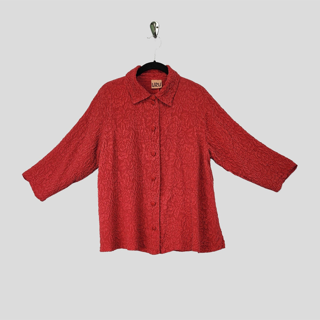 Country Shirt in Red Textured Silk
