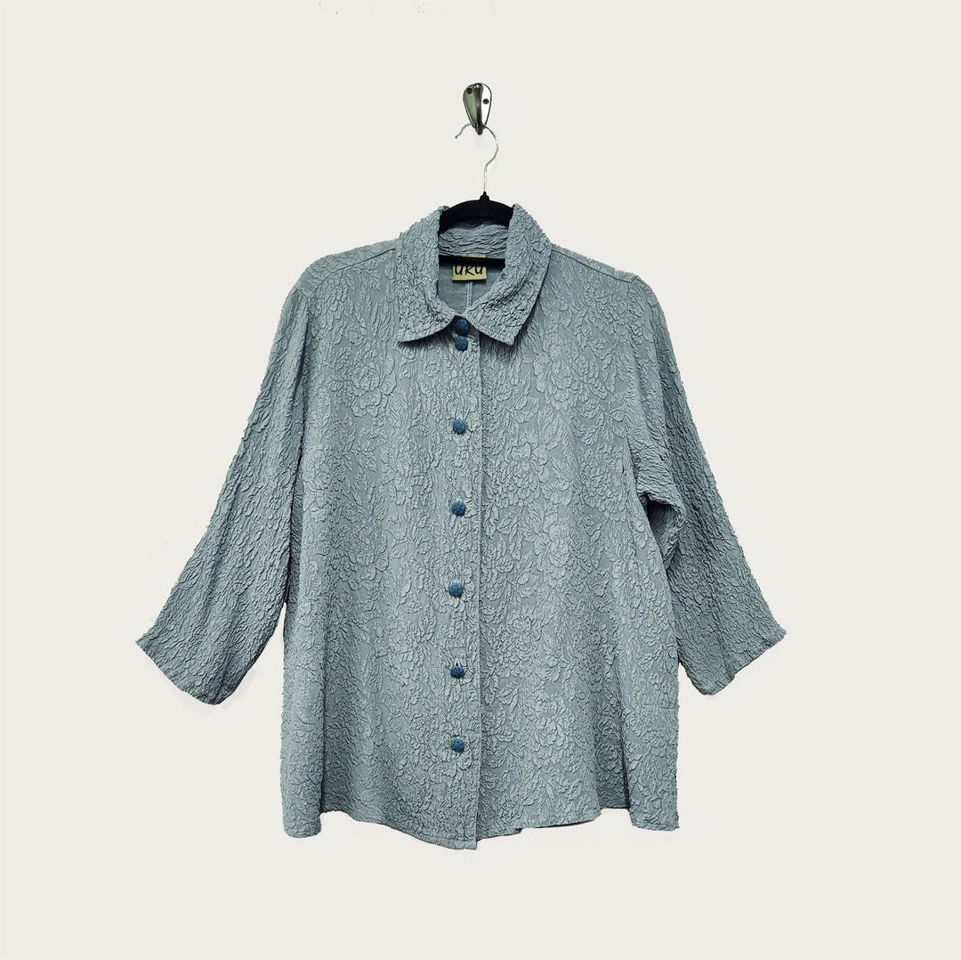 Country Shirt in Silver Textured Silk