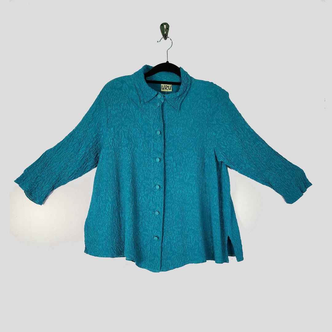 Country Shirt in Turquoise Textured Silk