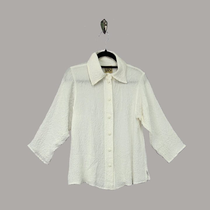 Country Shirt in White Textured Silk